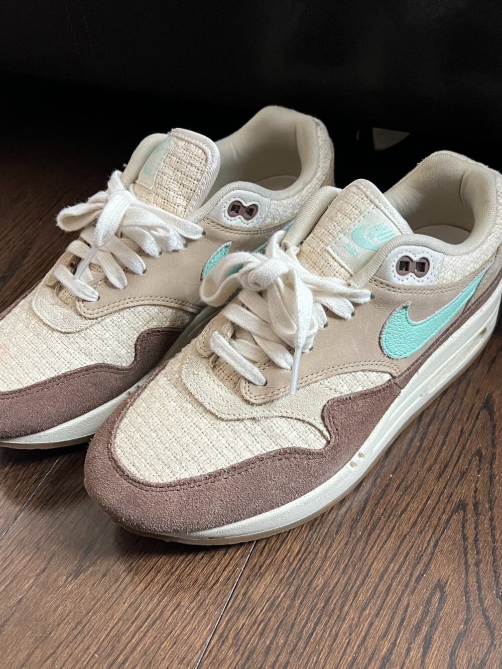 Size 6.5 Mens / size 8 womens - Nike Air Max 1 Retro Crepe Hemp 2022